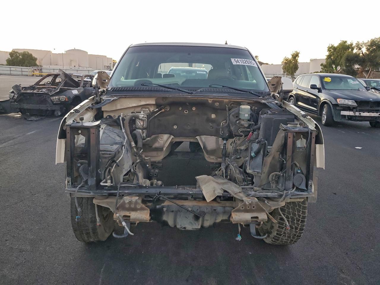 2002 CADILLAC ESCALADE