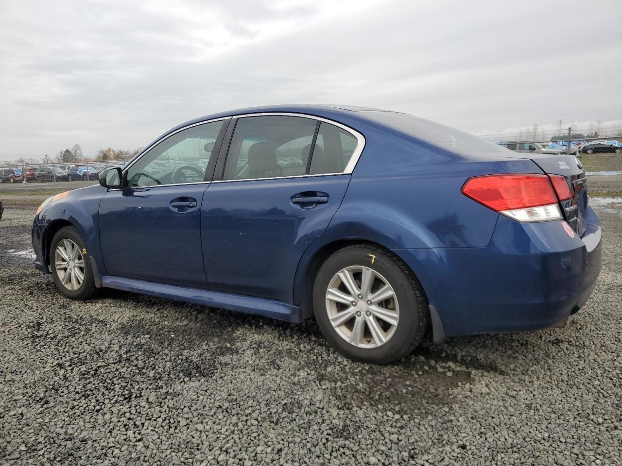 2011 SUBARU Legacy