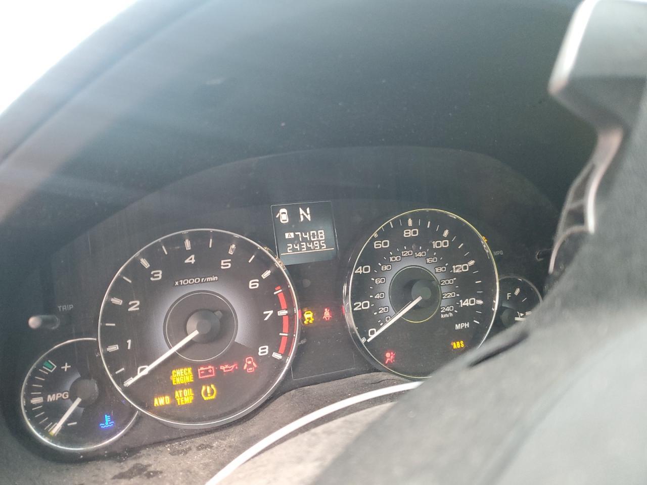 2010 SUBARU Outback