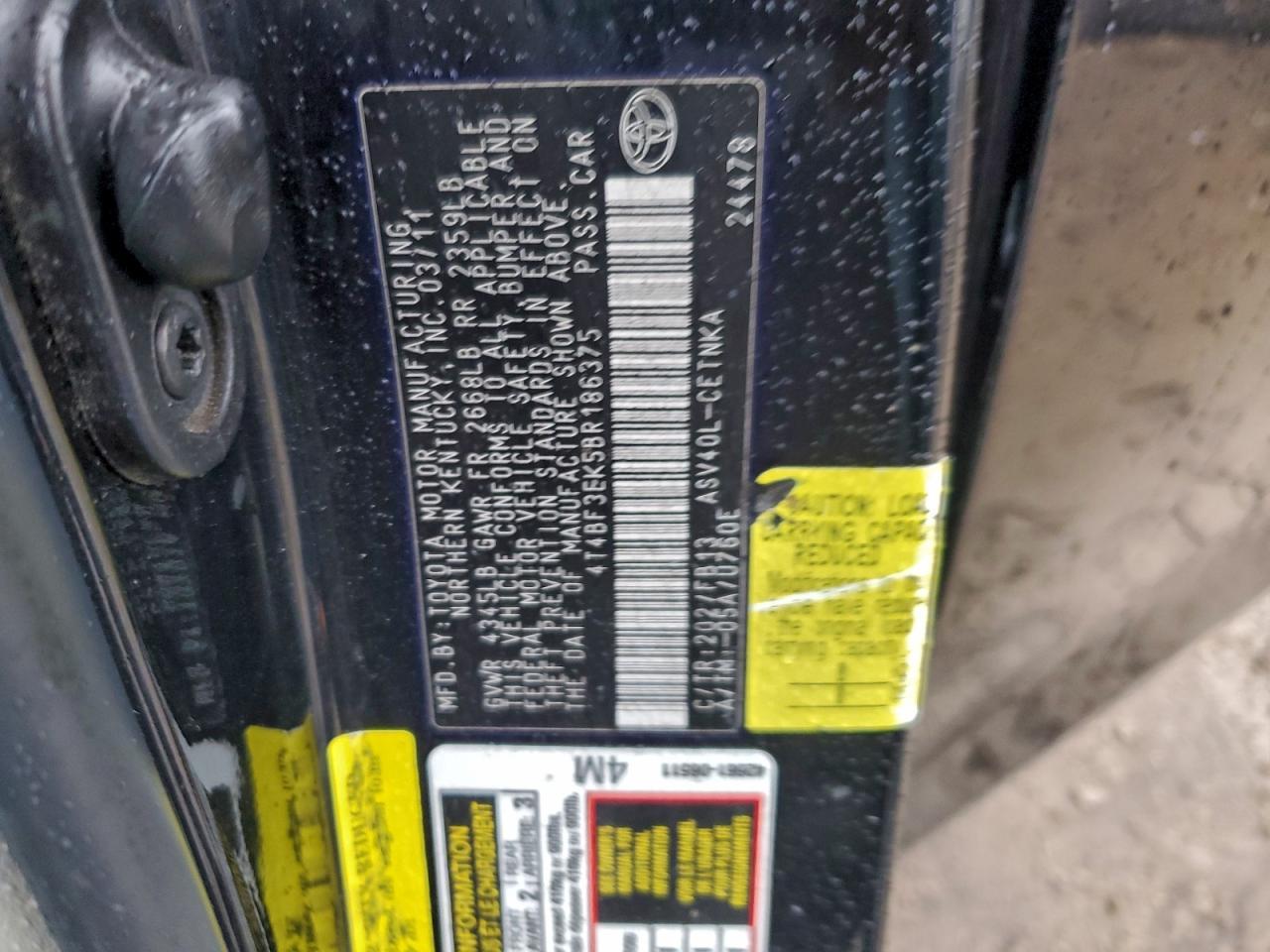 2011 TOYOTA CAMRY