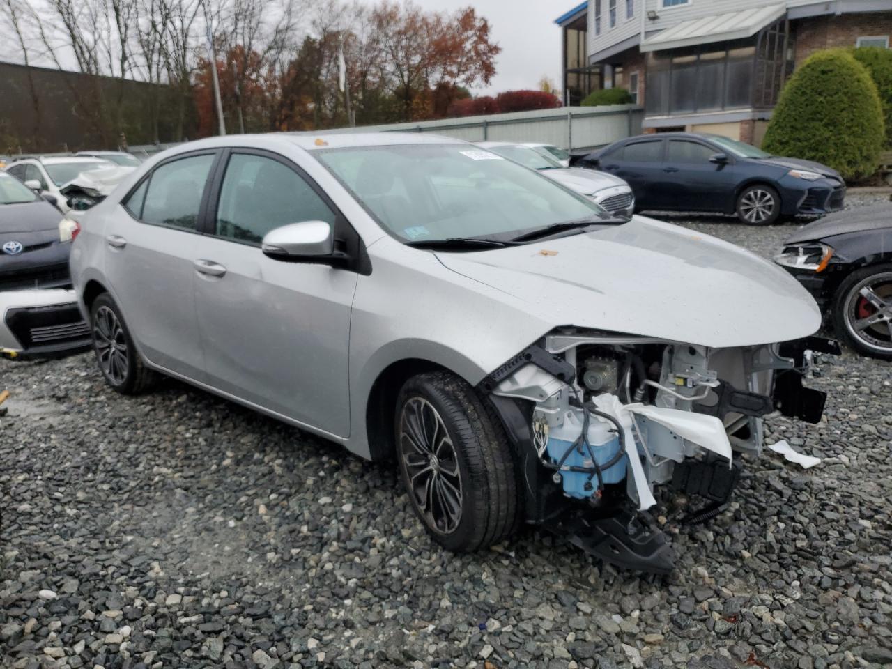 2016 TOYOTA COROLLA