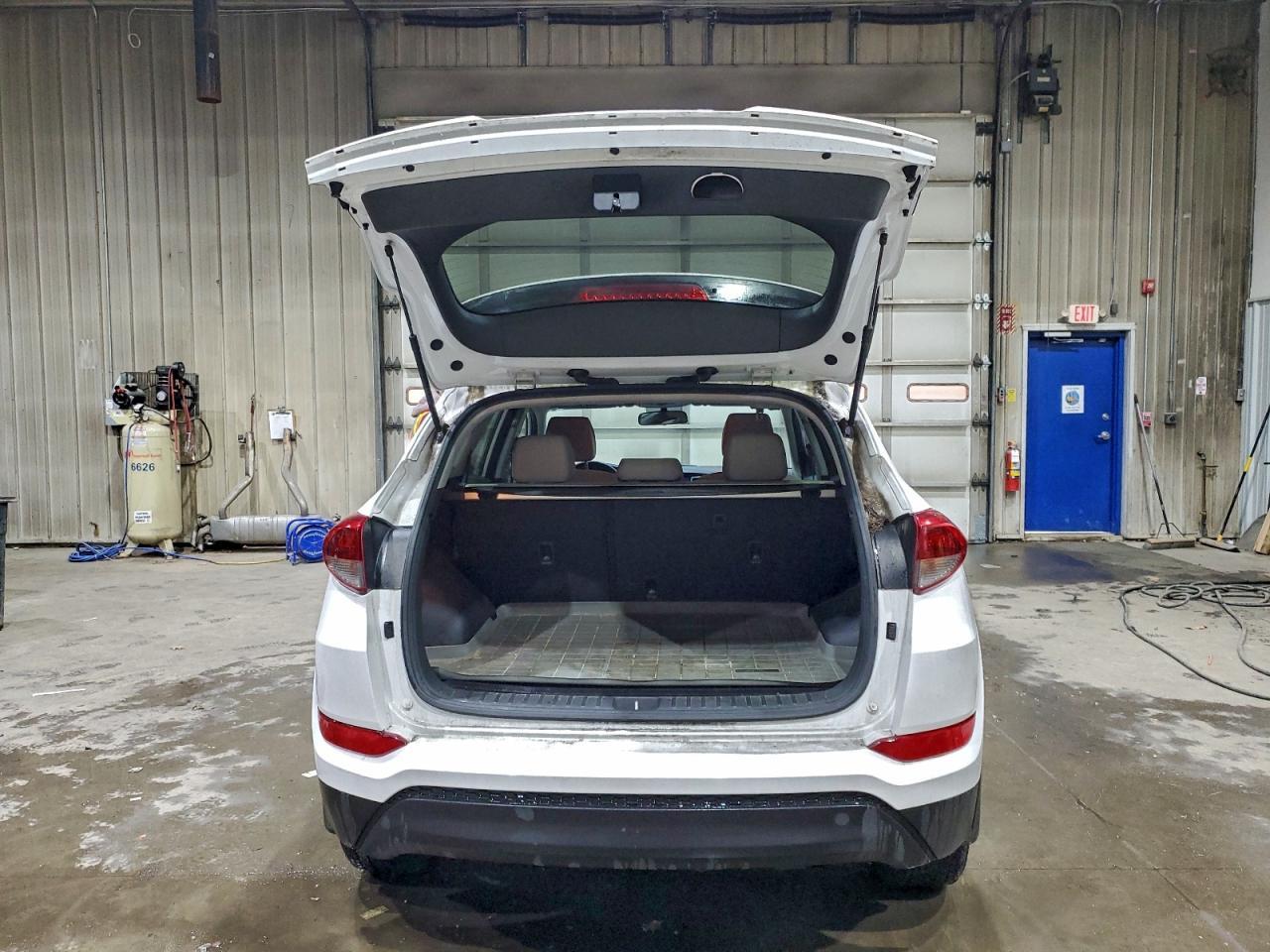 2017 HYUNDAI TUCSON