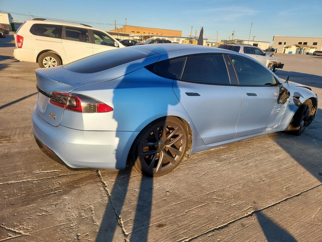 2022 TESLA MODEL S