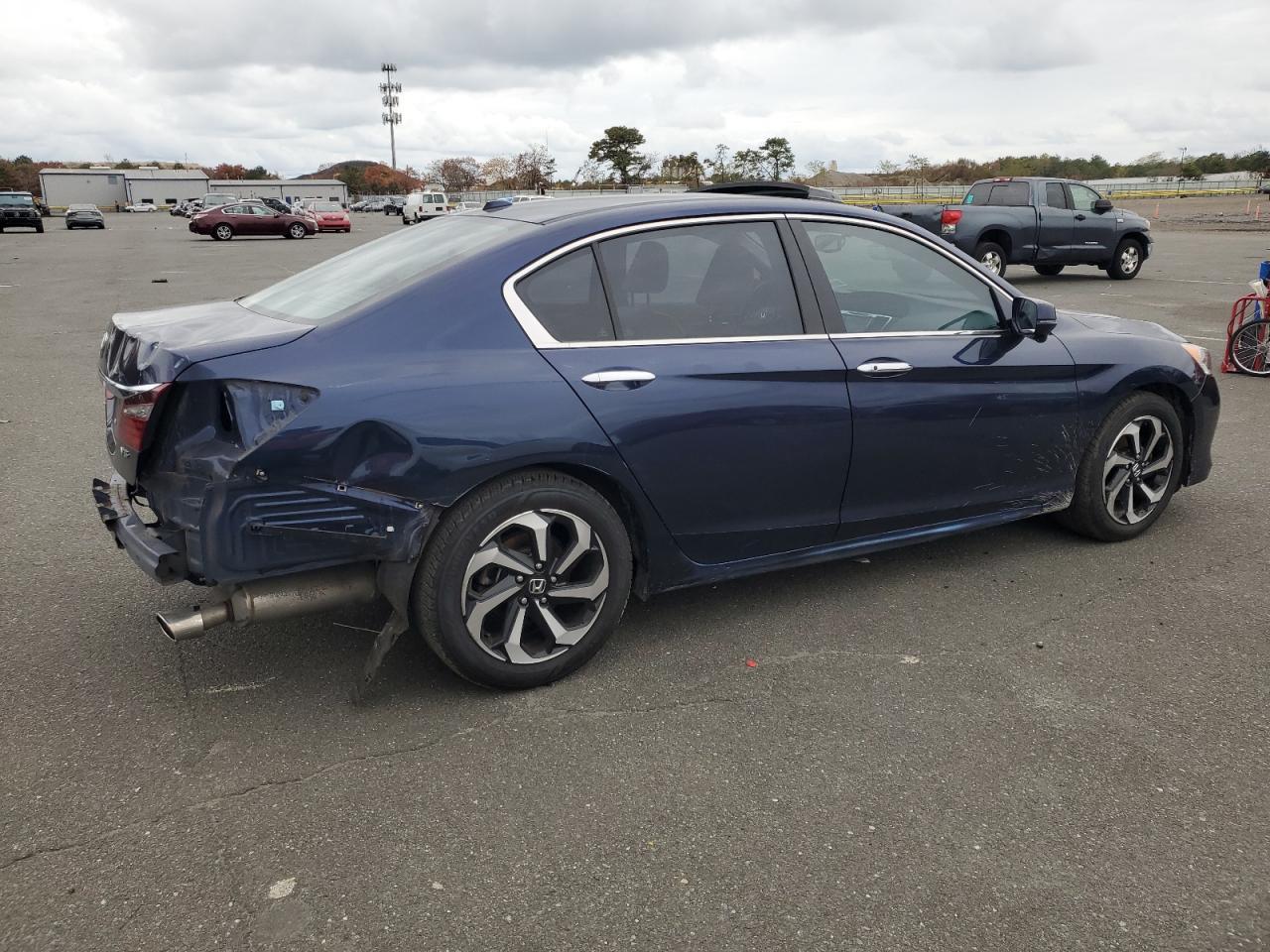 2017 HONDA ACCORD