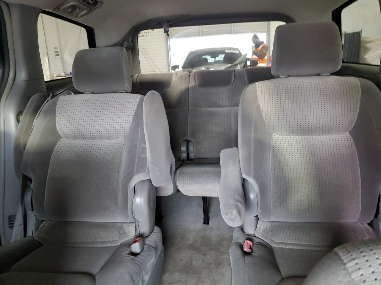 2008 TOYOTA SIENNA