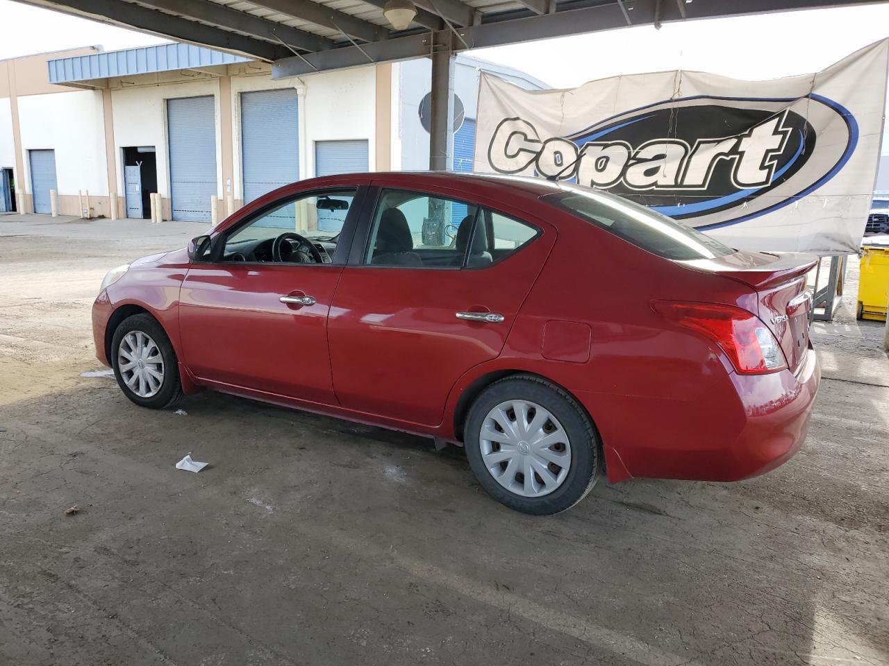 2013 NISSAN VERSA