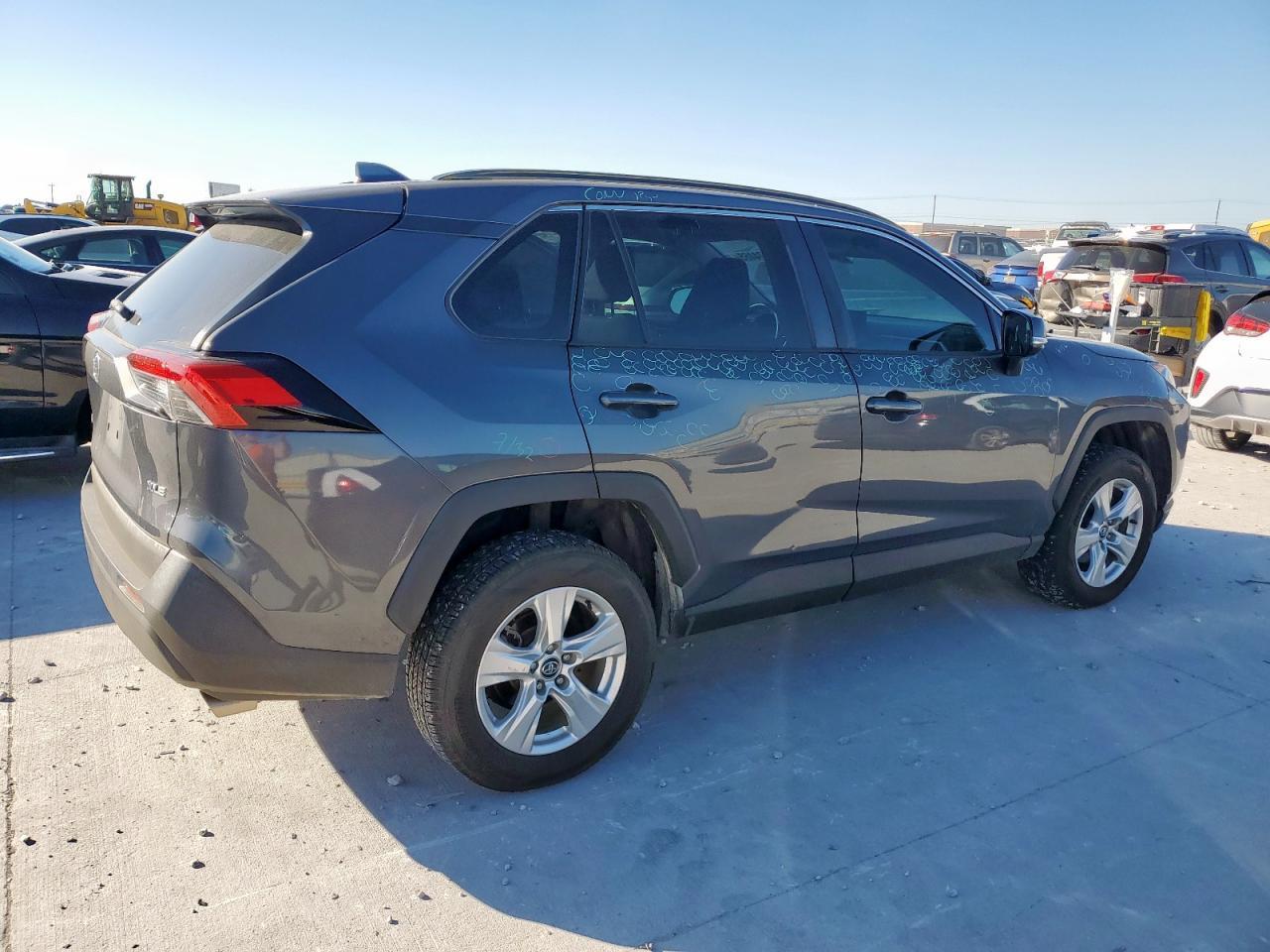 2020 TOYOTA RAV4