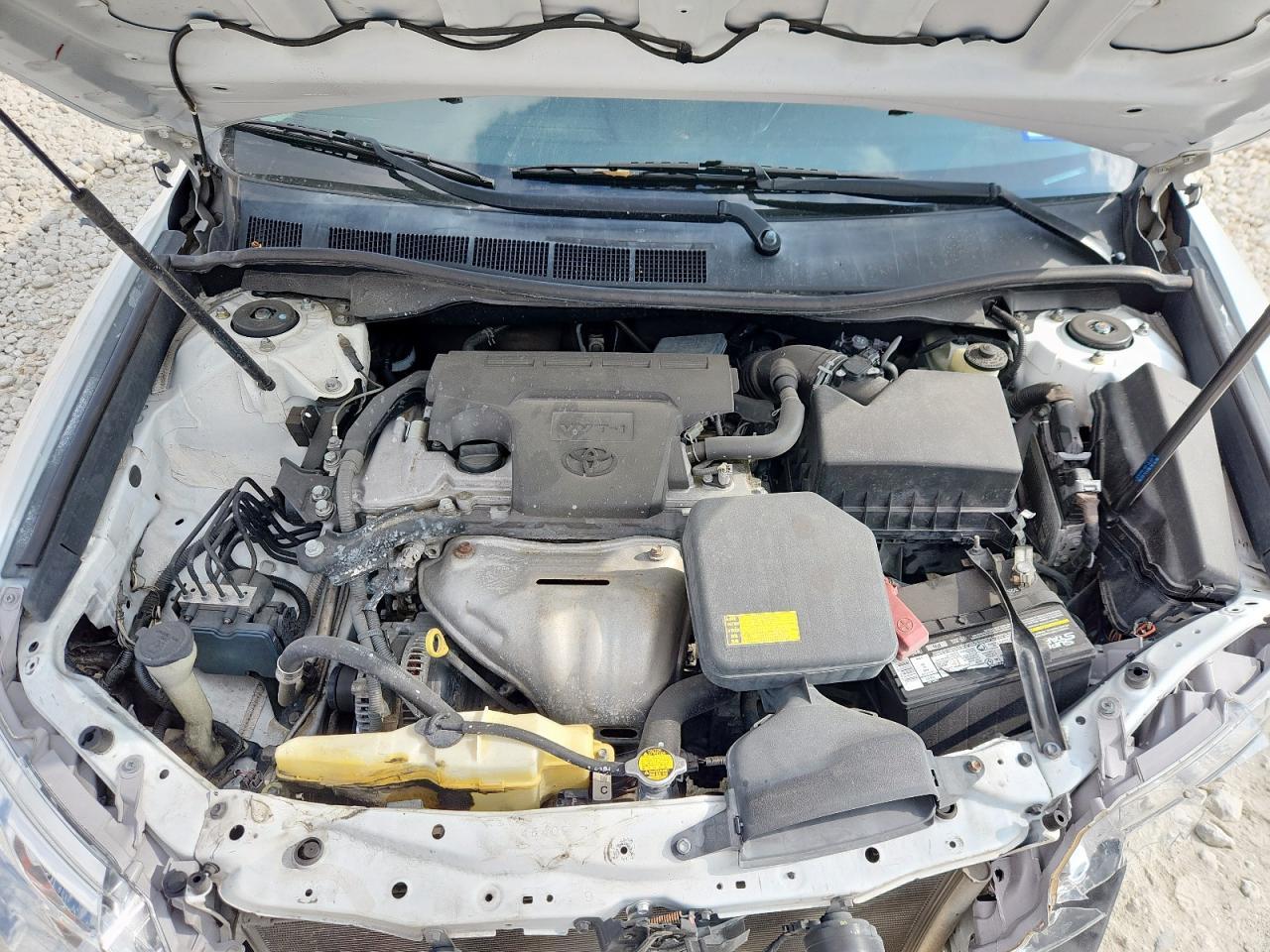 2014 TOYOTA CAMRY