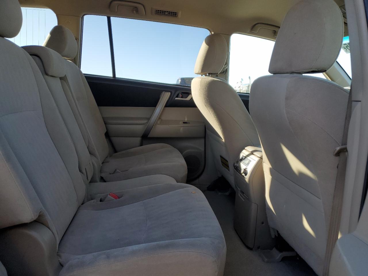 2009 TOYOTA HIGHLANDER