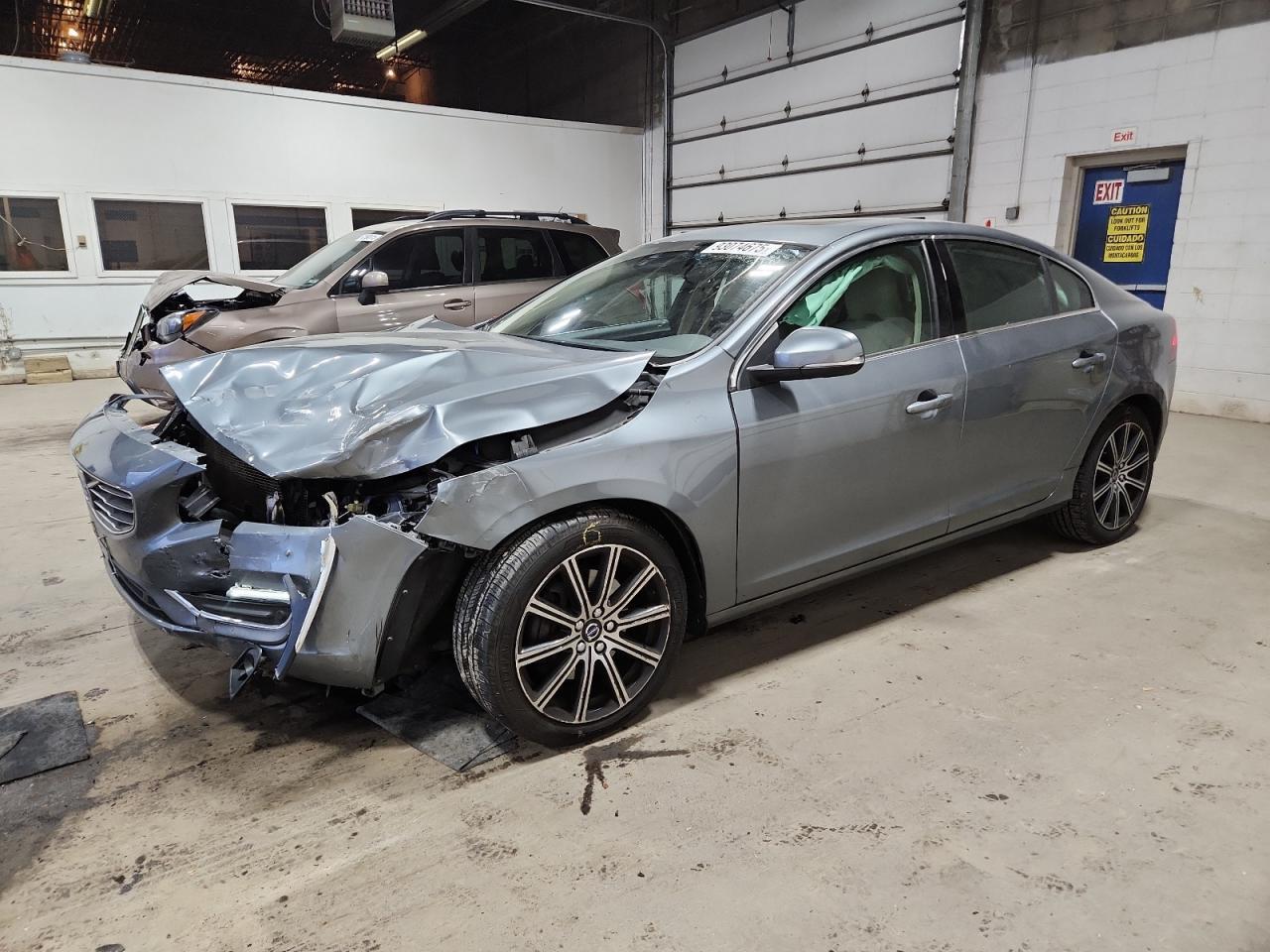 2018 VOLVO S60