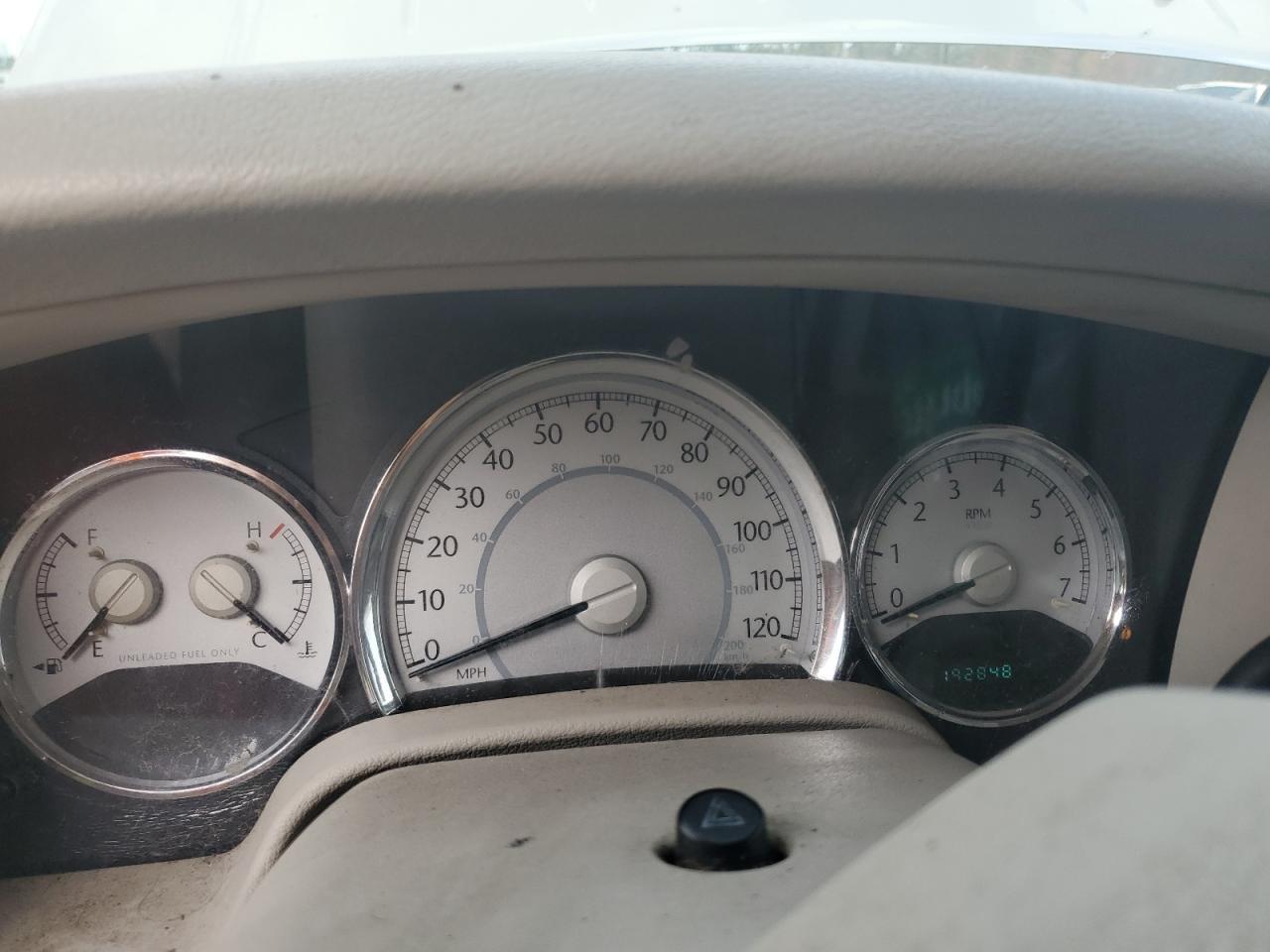 2008 CHRYSLER Aspen
