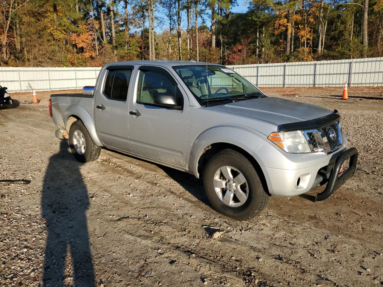 2013 NISSAN Frontier