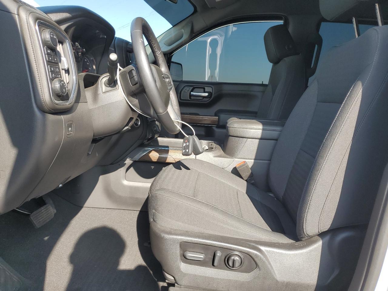 2022 CHEVROLET Silverado