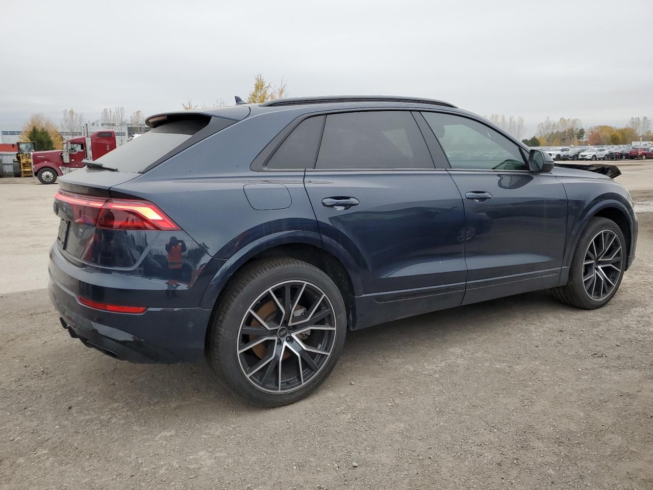 2025 AUDI Q8