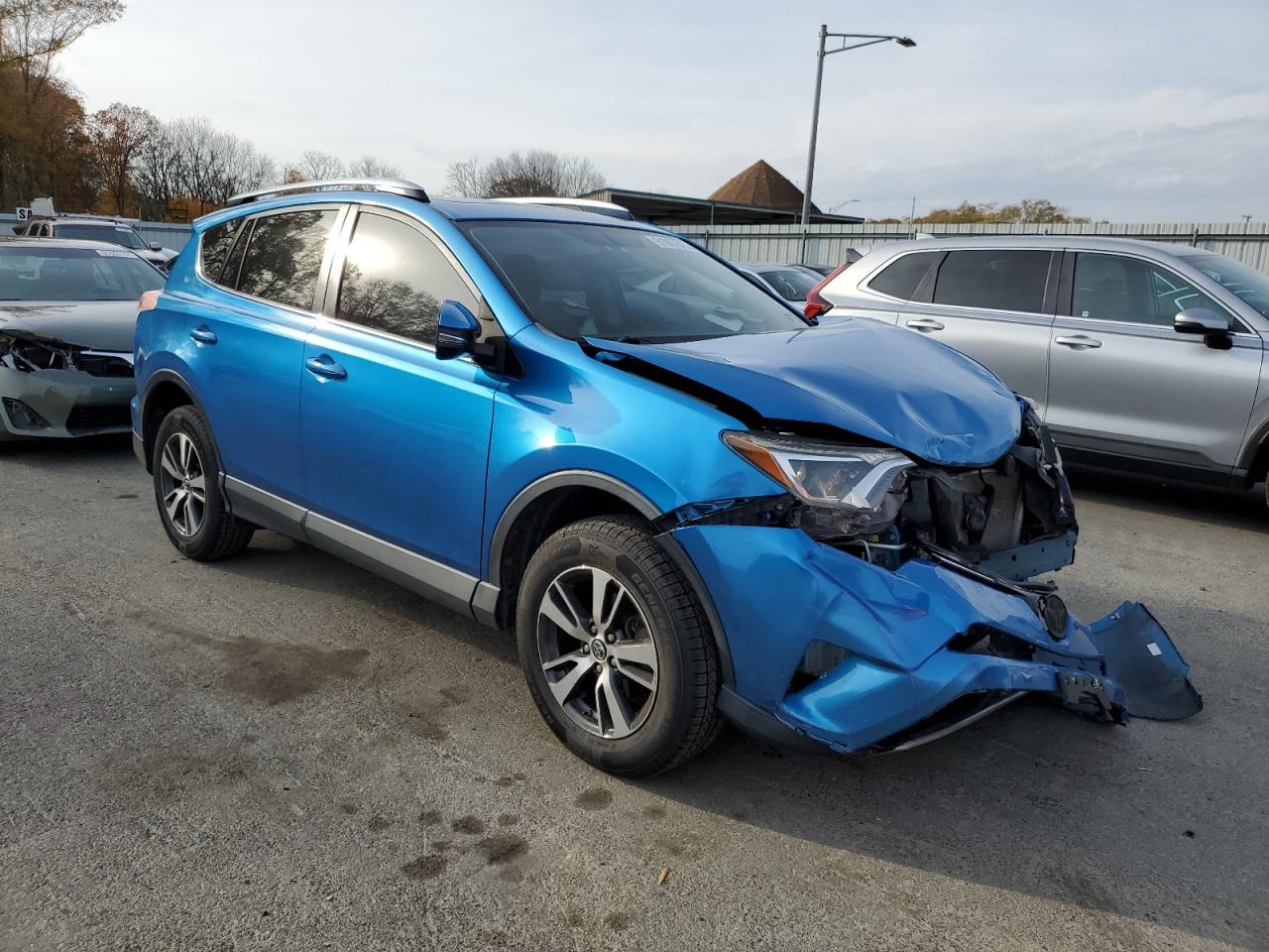 2016 TOYOTA RAV4