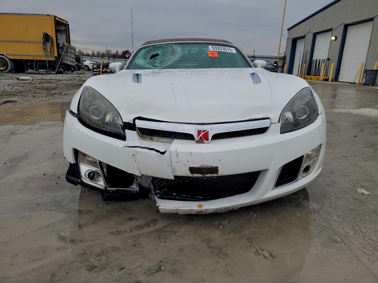2008 SATURN Sky