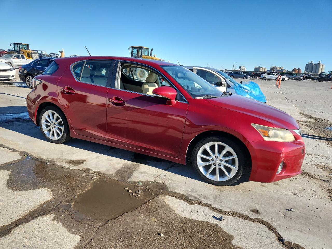 2011 LEXUS CT 200