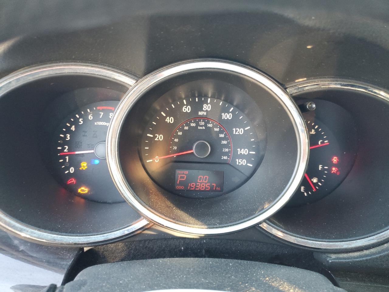 2011 KIA SORENTO