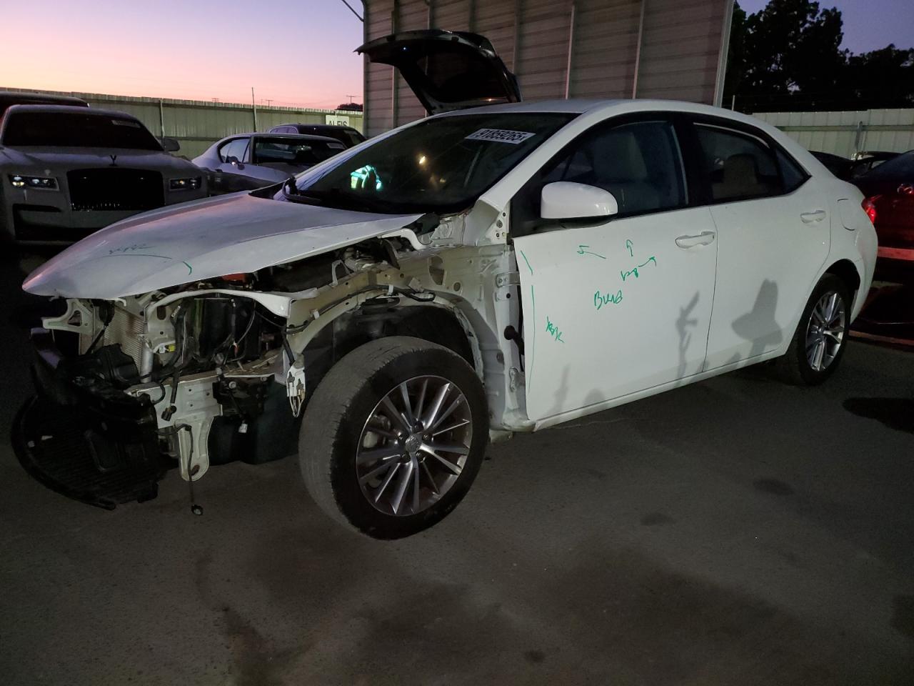 2015 TOYOTA COROLLA