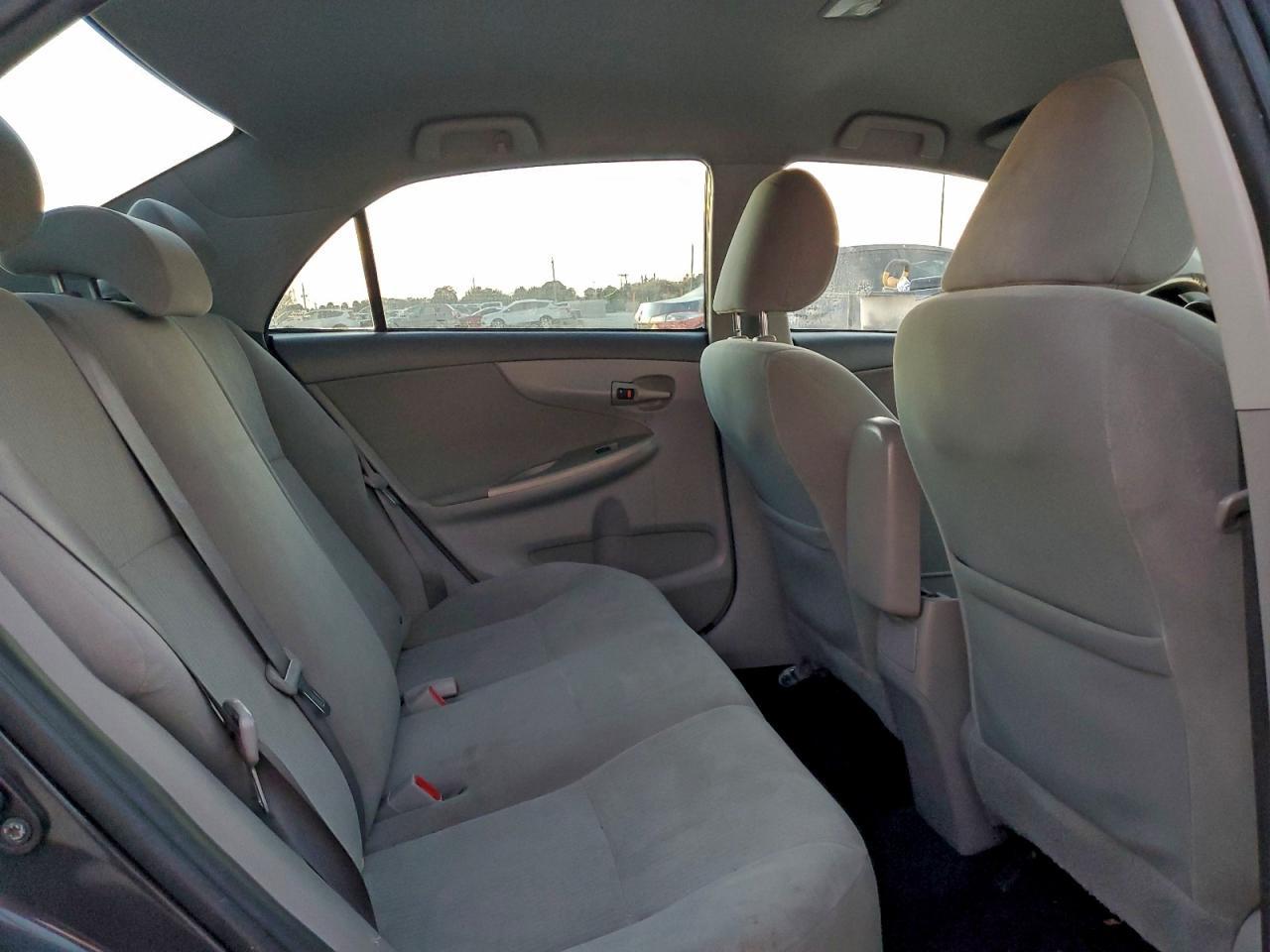 2010 TOYOTA COROLLA