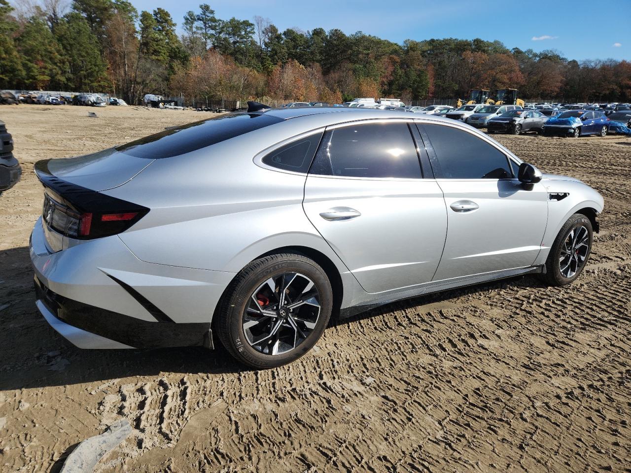 2025 HYUNDAI SONATA