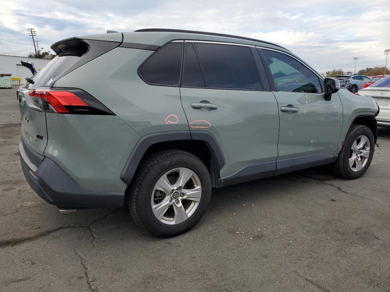 2020 TOYOTA RAV4
