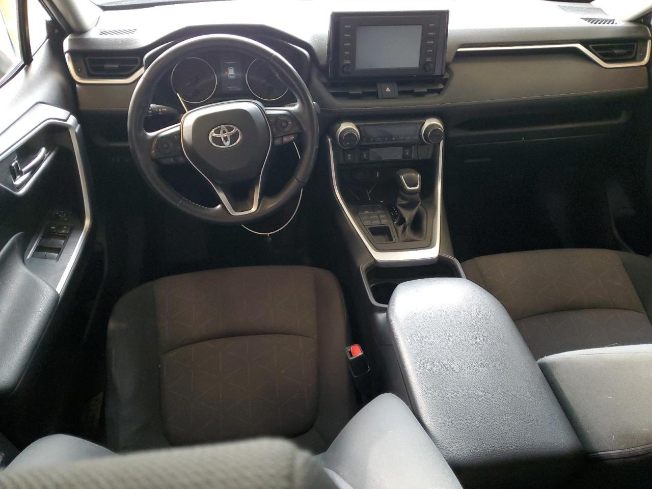 2019 TOYOTA RAV4