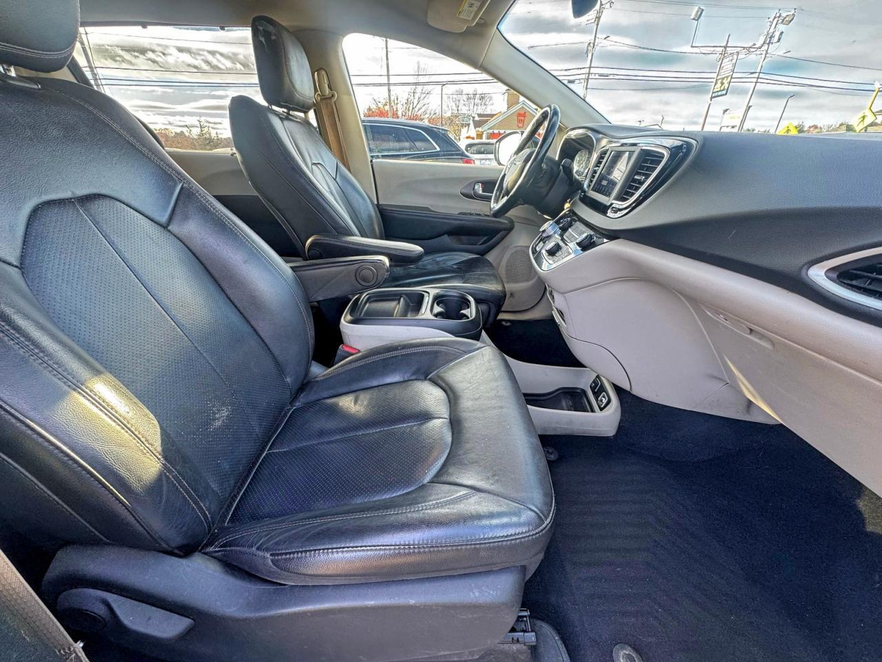 2020 CHRYSLER Pacifica