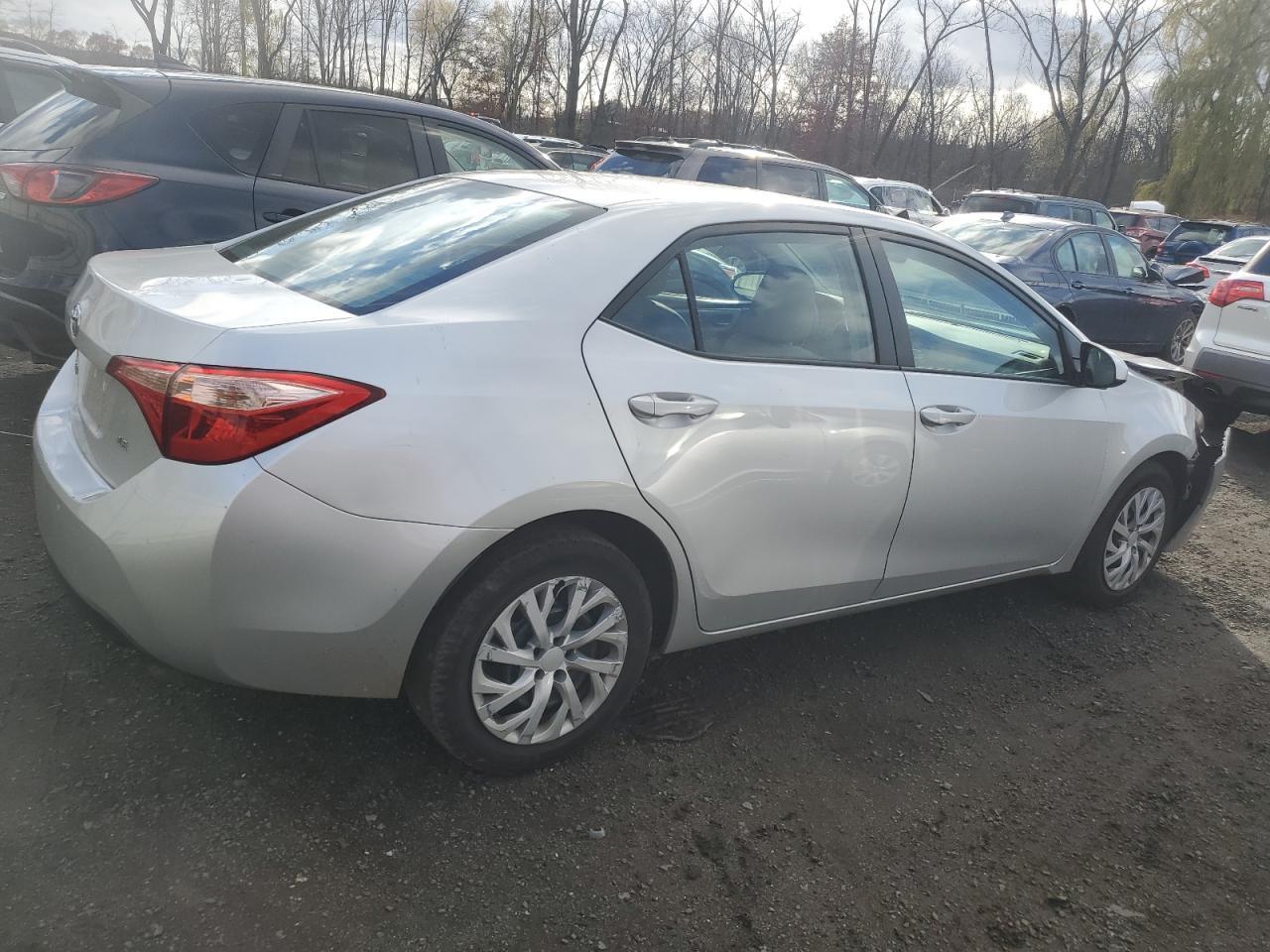 2018 TOYOTA COROLLA