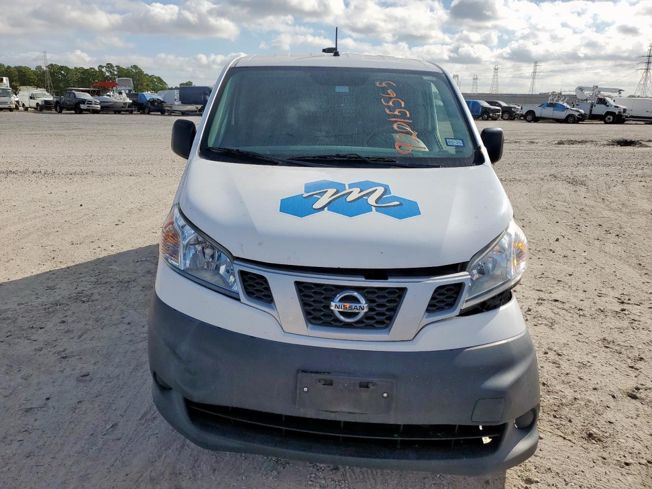 2017 NISSAN NV 200