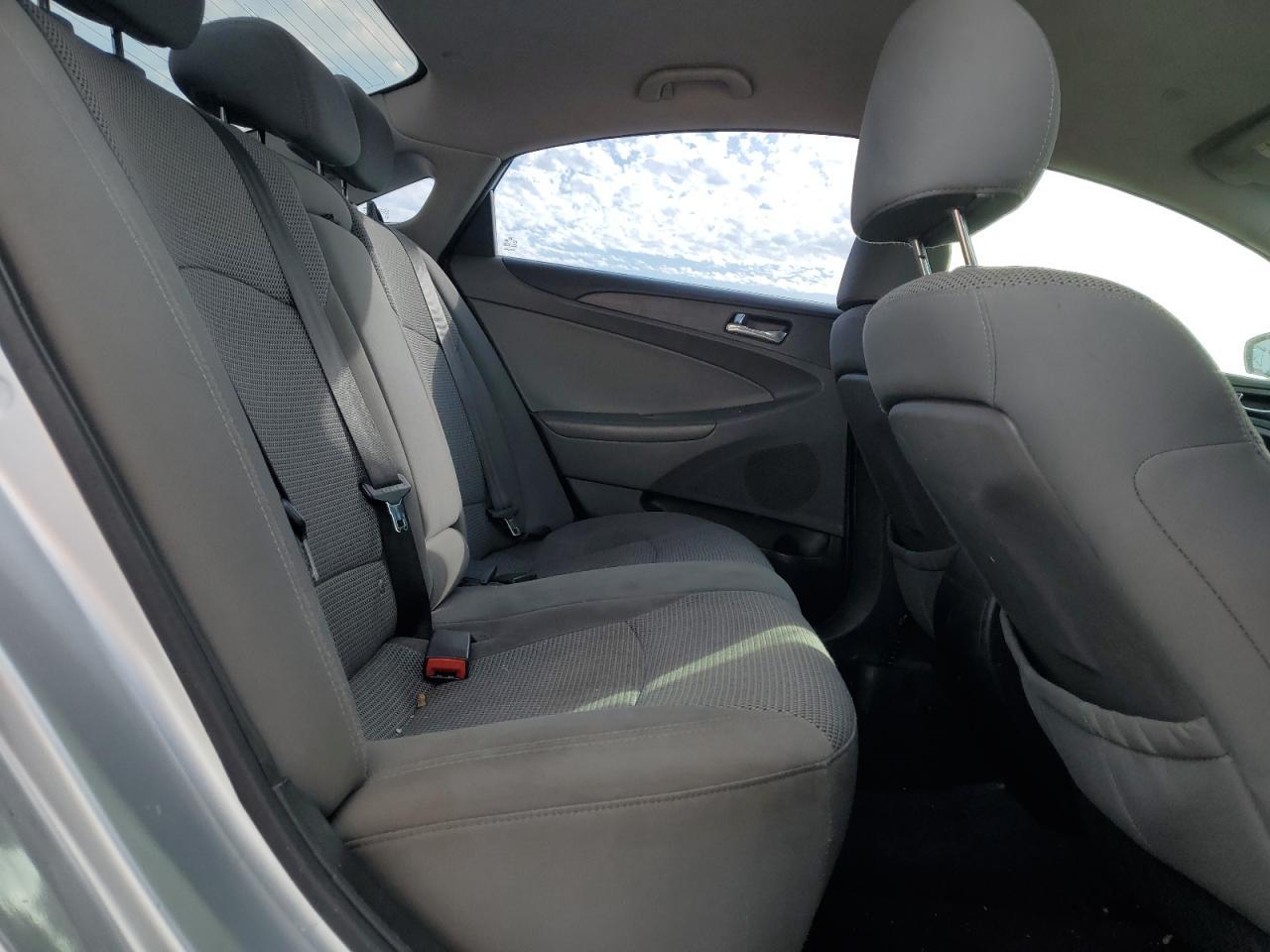 2012 HYUNDAI SONATA