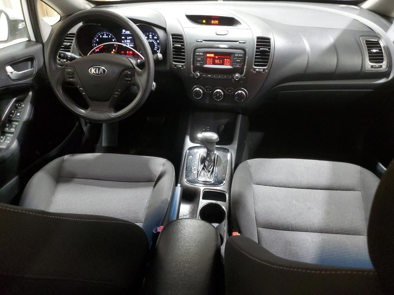 2017 KIA FORTE