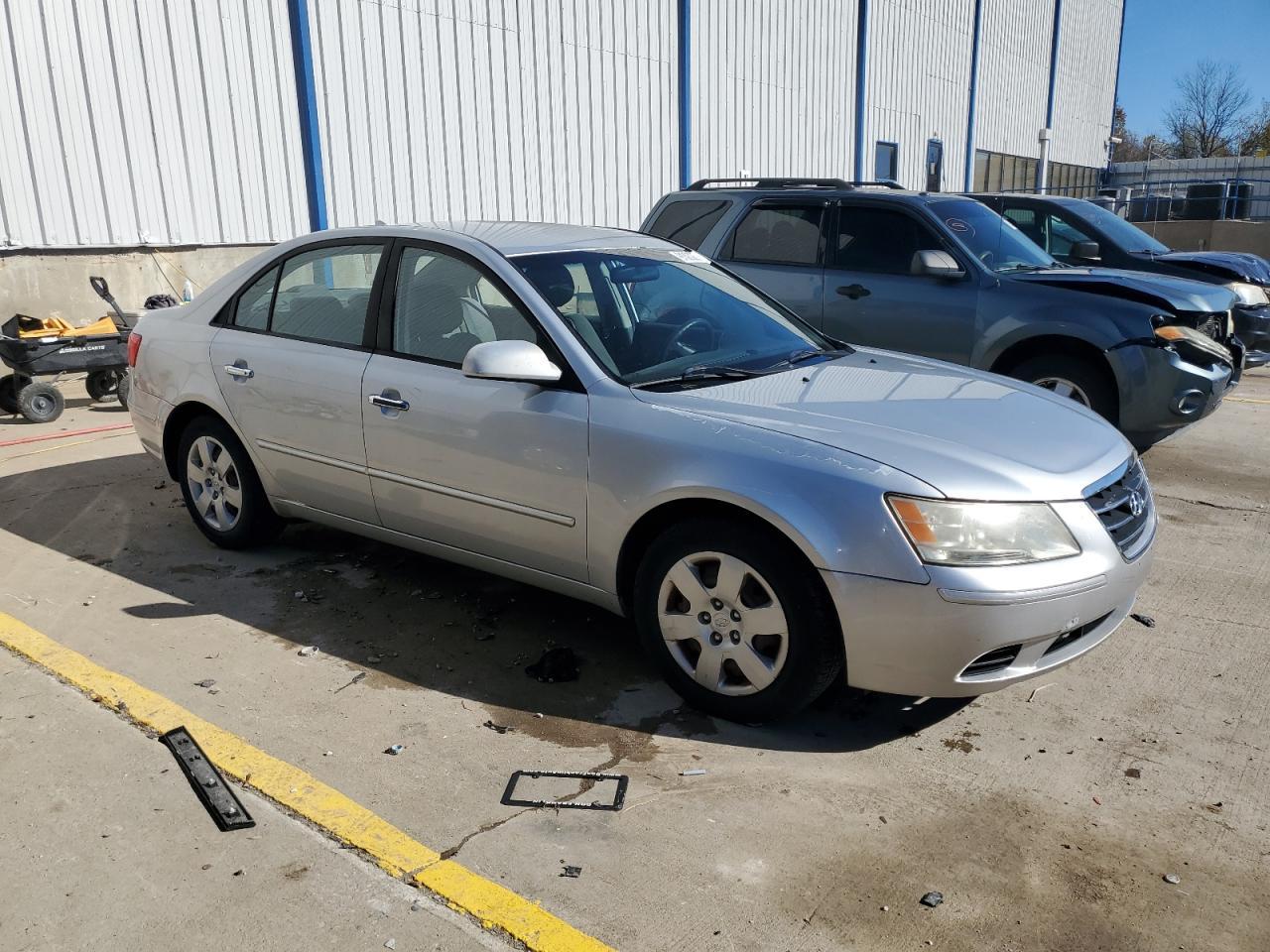 2010 HYUNDAI SONATA