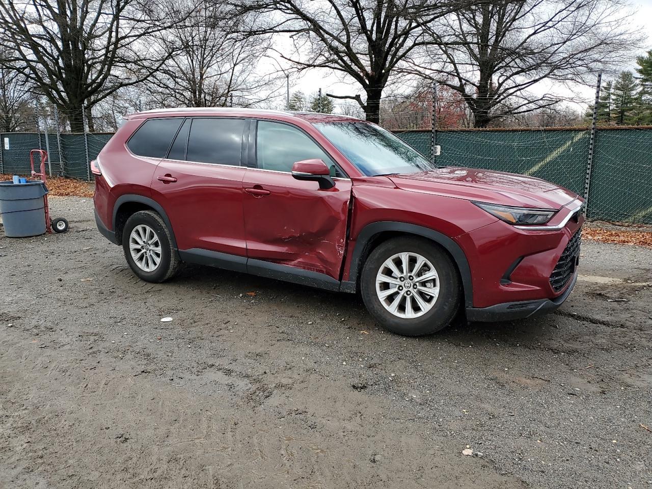 2024 TOYOTA HIGHLANDER