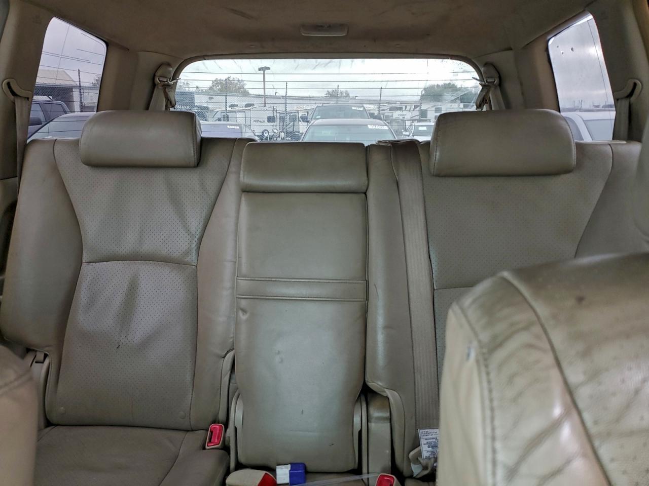 2005 TOYOTA HIGHLANDER