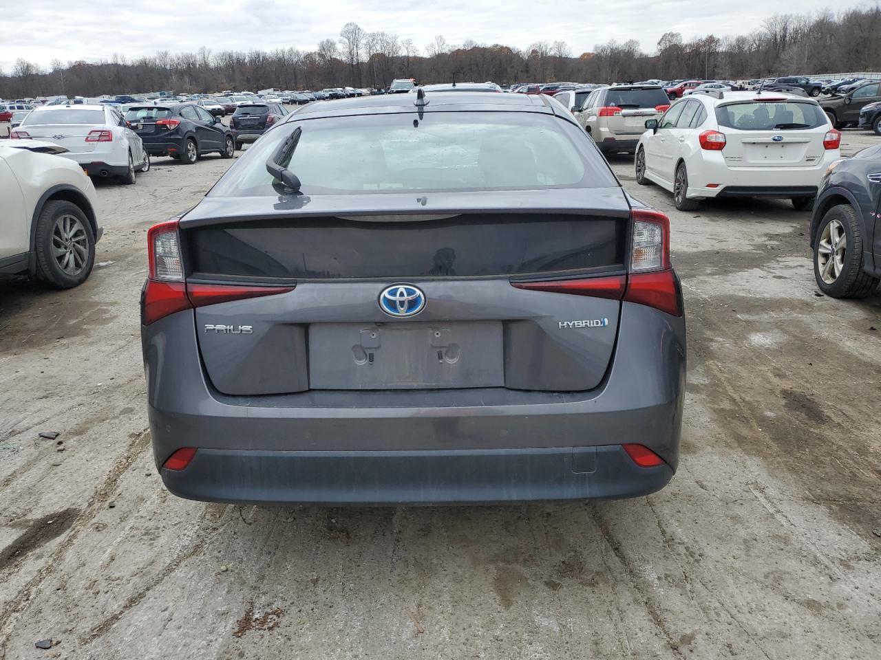 2019 TOYOTA PRIUS