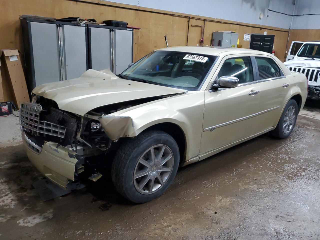 2010 CHRYSLER 300
