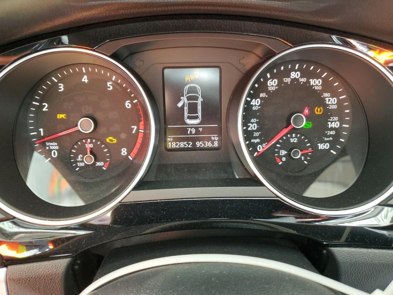 2018 VOLKSWAGEN JETTA