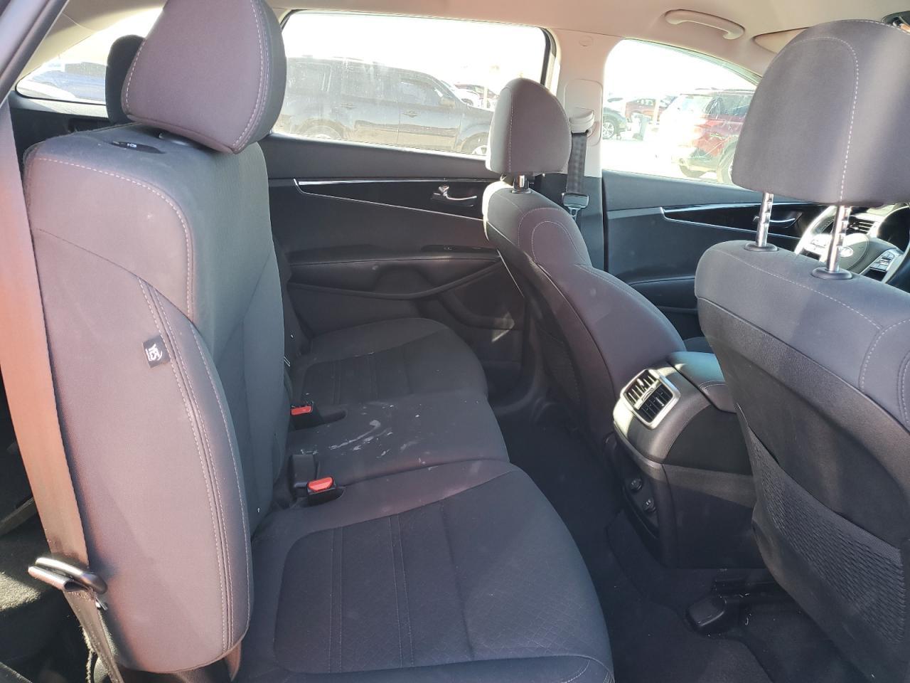 2020 KIA SORENTO