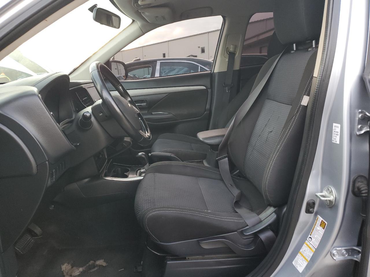 2017 MITSUBISHI outlander