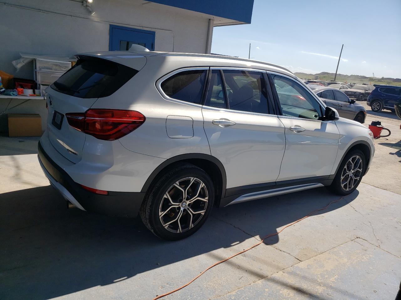2021 BMW X1