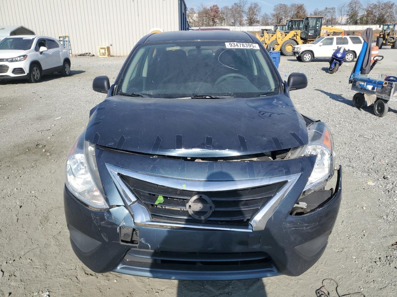 2015 NISSAN VERSA