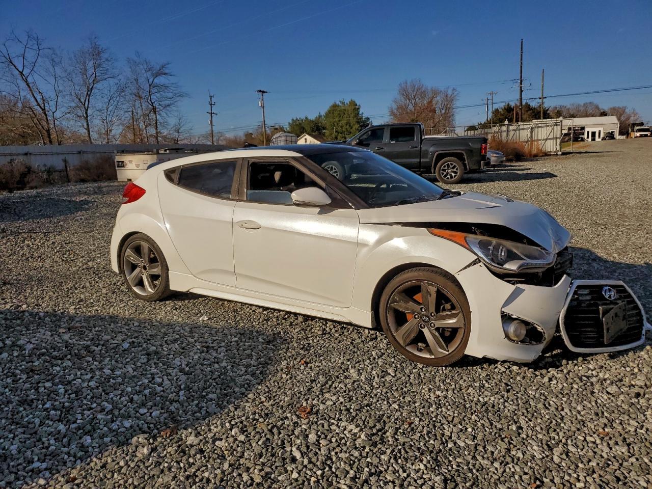 2013 HYUNDAI VELOSTER