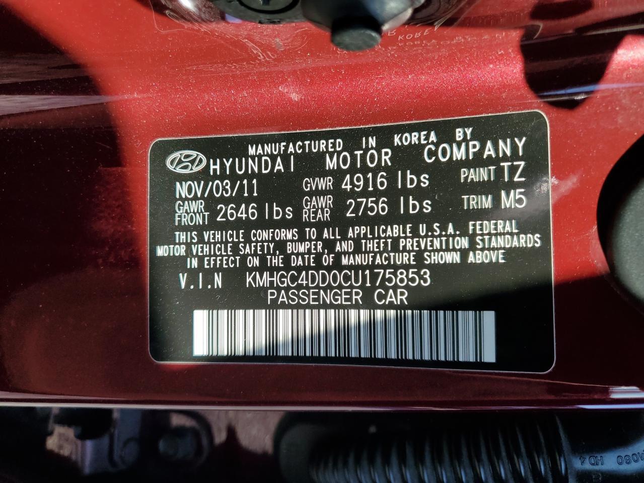 2012 HYUNDAI GENESIS