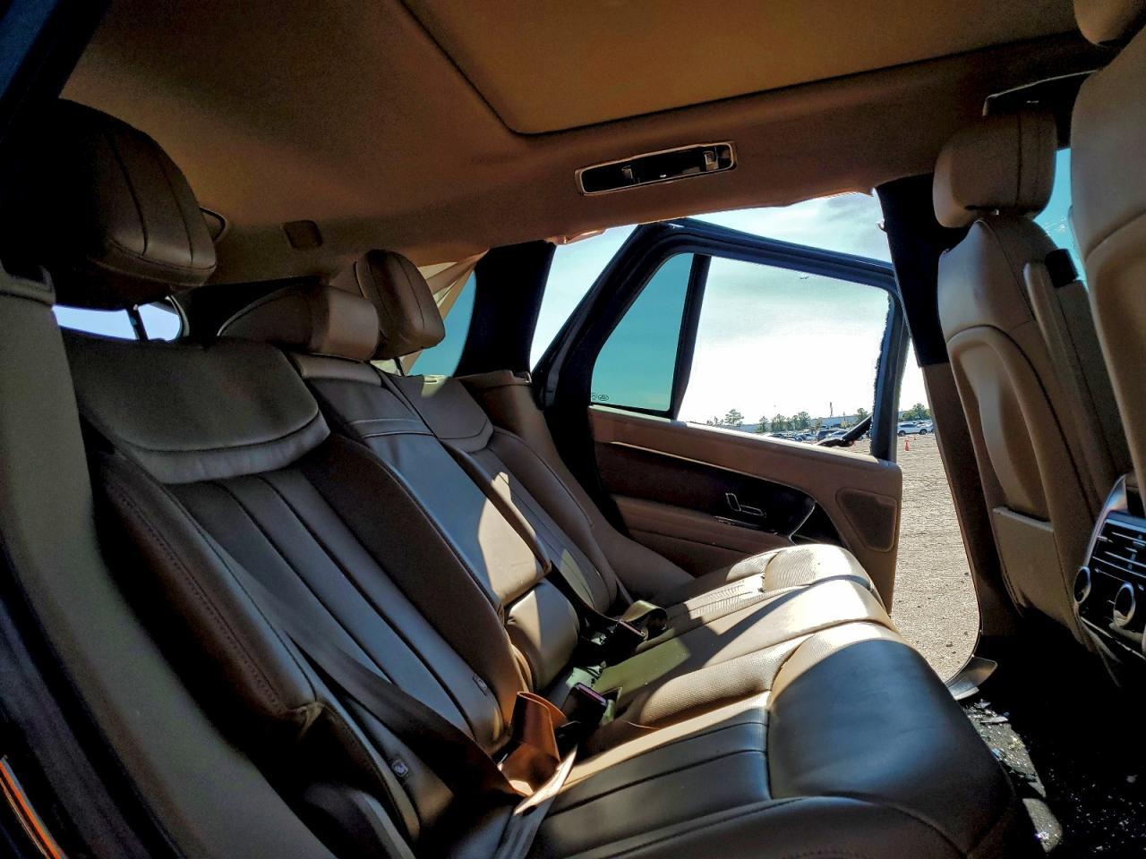 2025 LAND ROVER RANGE ROVER