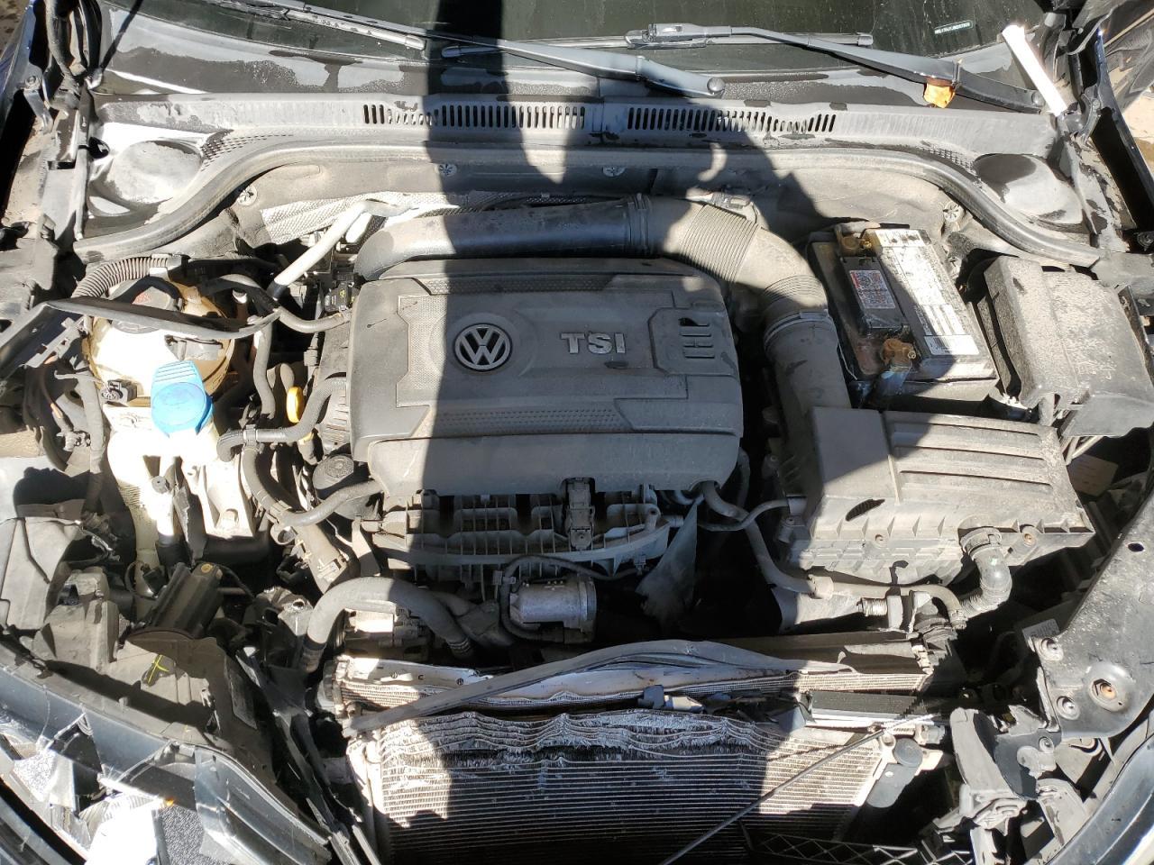 2018 VOLKSWAGEN JETTA