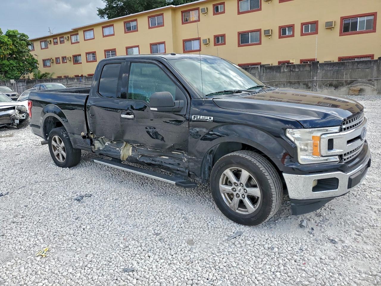 2018 FORD F-150