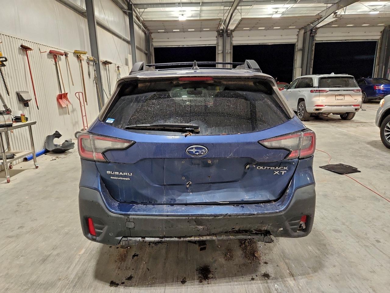 2022 SUBARU Outback