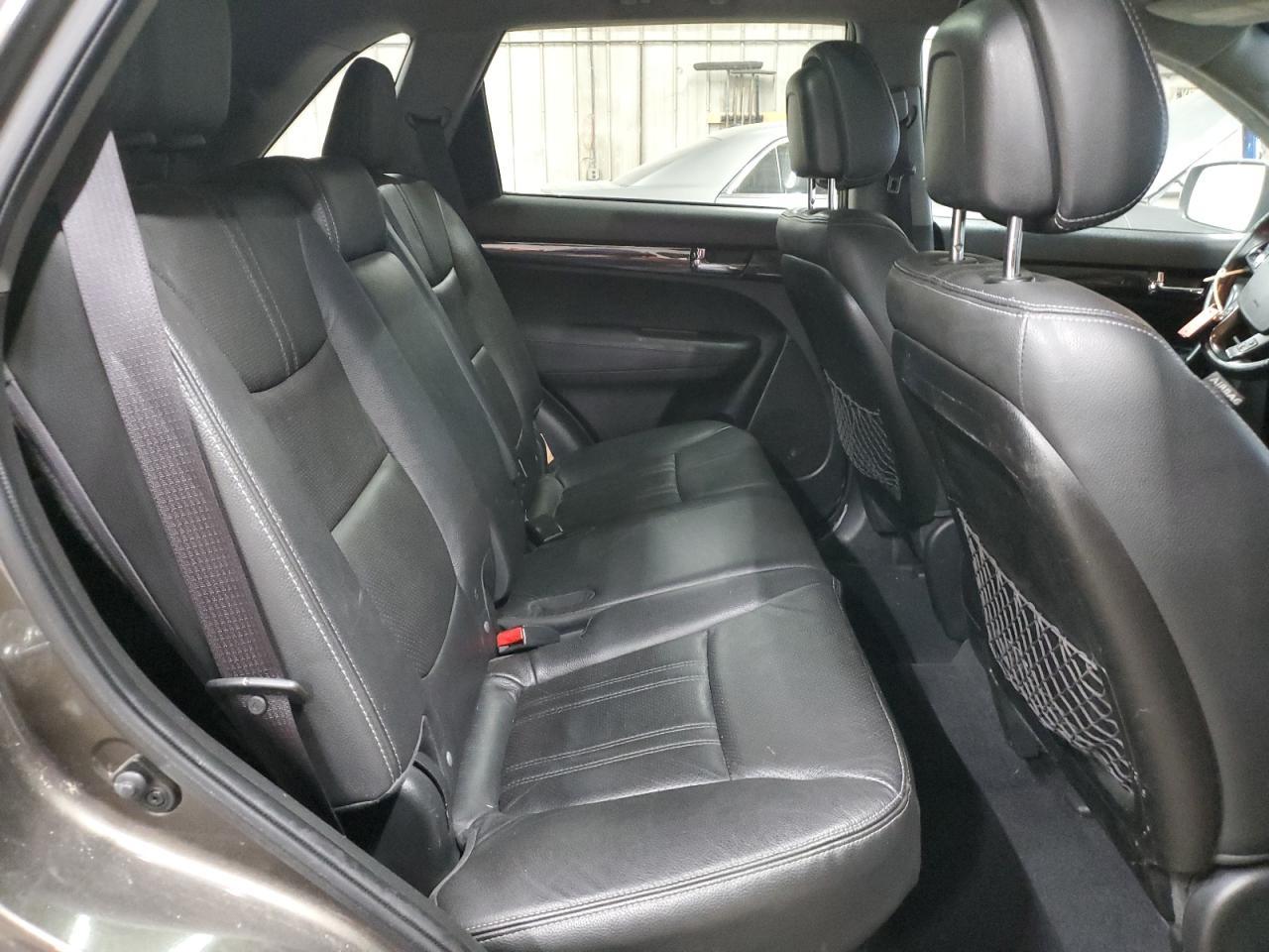 2013 KIA SORENTO
