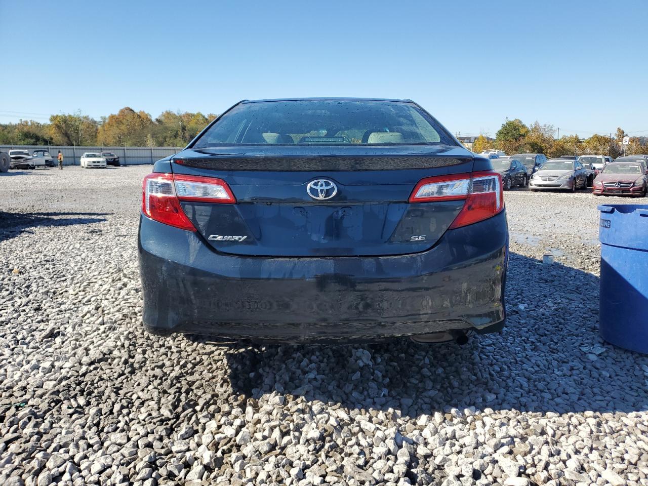 2014 TOYOTA CAMRY